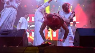 Los Inhumanos pone el cierre más loco a los conciertos de la feria de Plasencia