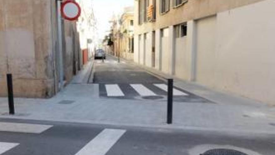 Figueres blinda la circulació a la zona de la plaça del Gra i els Monjos