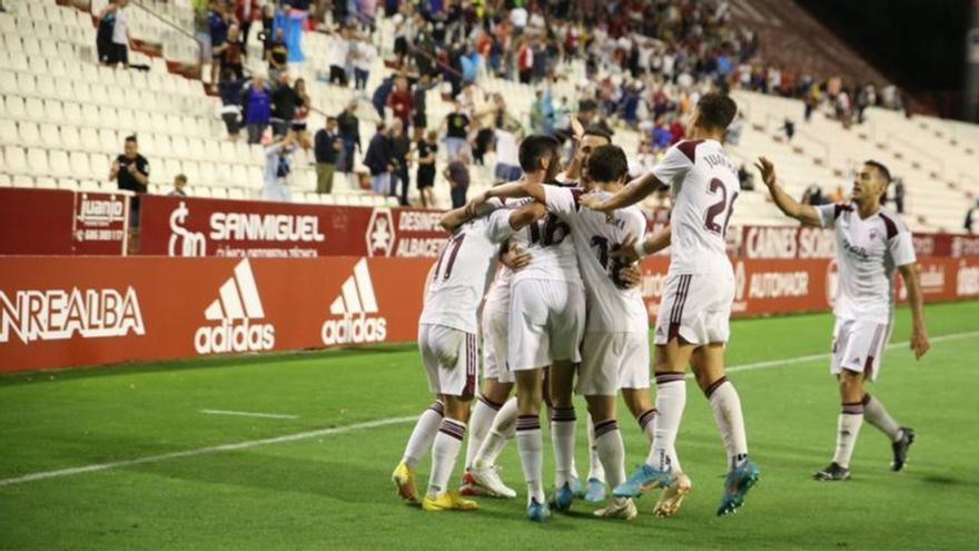 Resumen, goles y highlights del Albacete 2 - 1 Huesca de la jornada 3 de LaLiga Smartbank