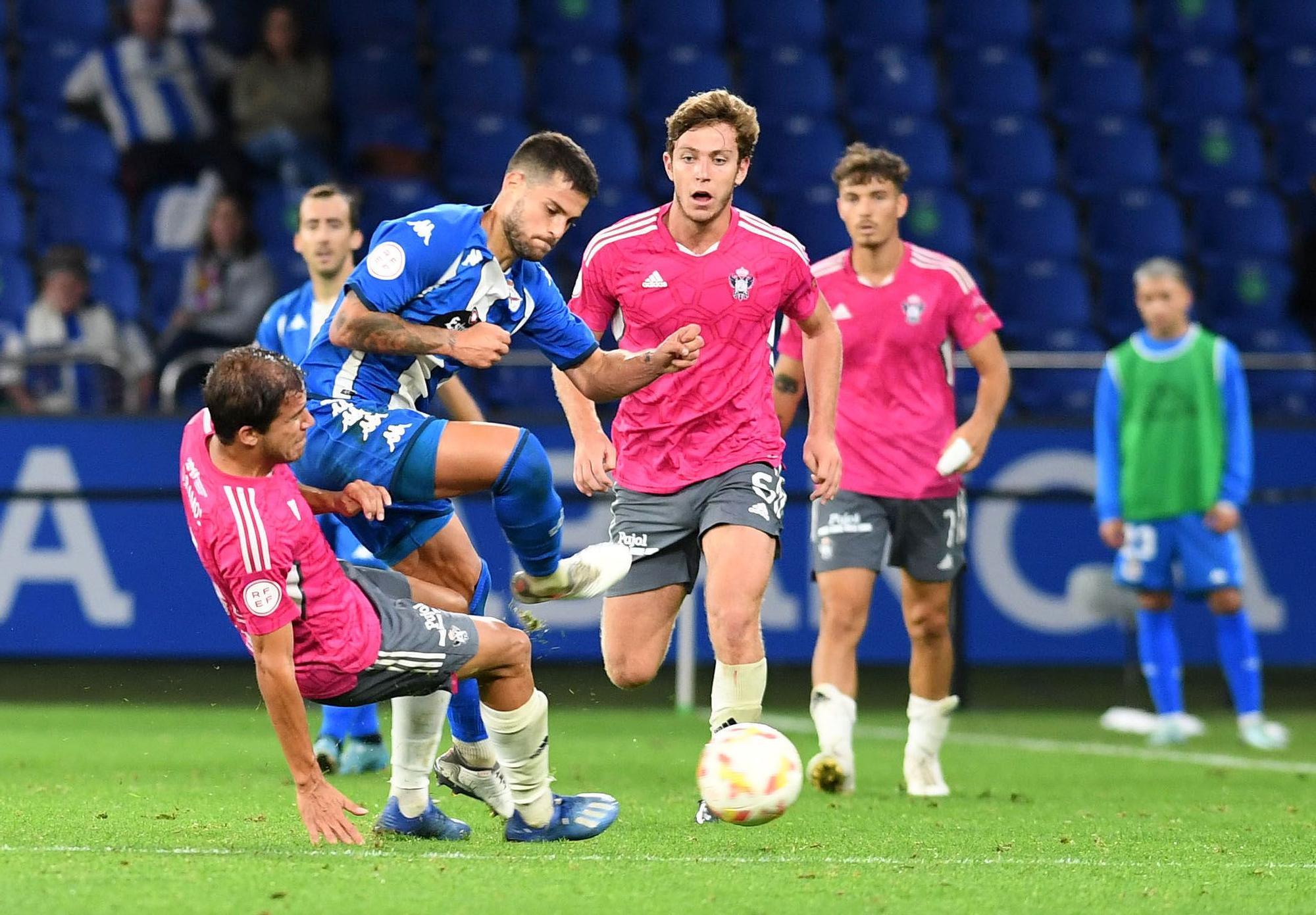 El Dépor se impone en Riazor al colista Talavera (3-2)