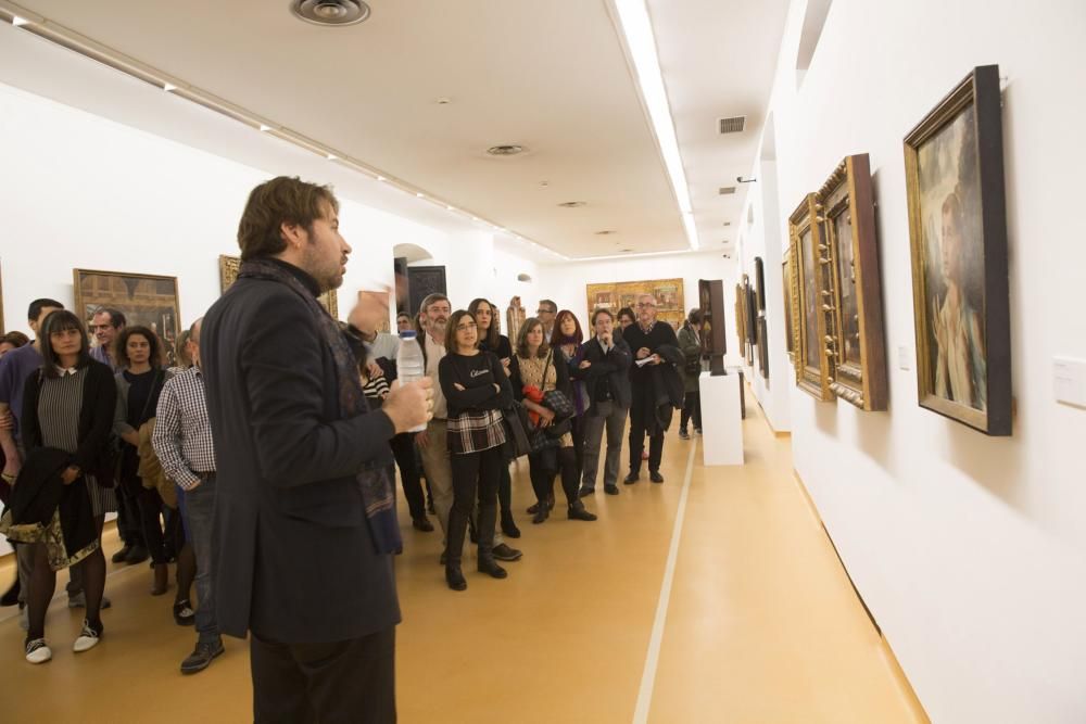 Visita guiada de Albert Serra por el Museo de Bellas Artes de Asturias