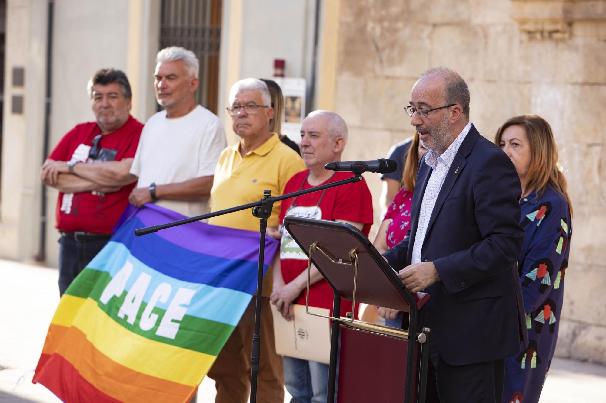 Manifestación del colectivo LGTBIQ+ en Alzira