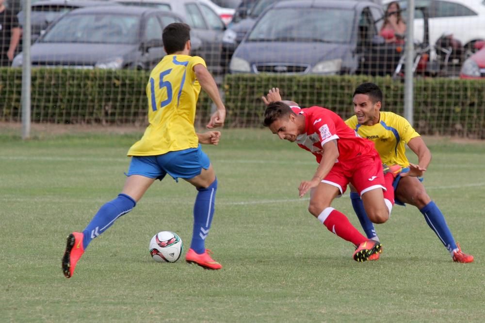 Partido de fútbol amistoso entre FC Cartagena y Mar Menor