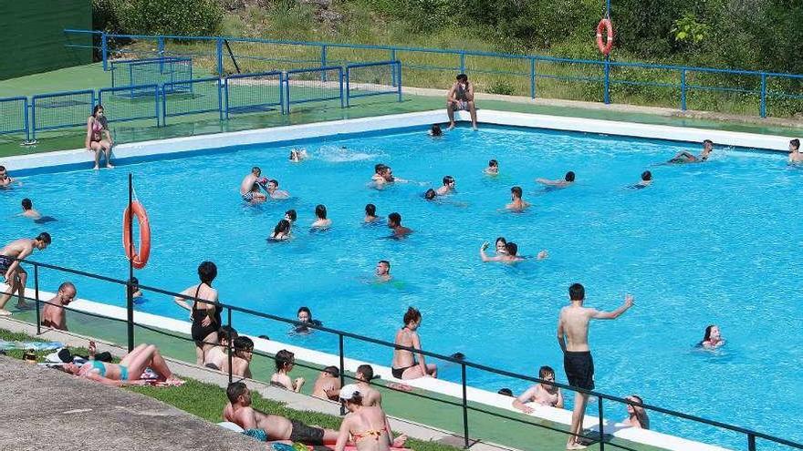 La predicción de un verano &quot;normal&quot; en lluvias compensa la bajada en la reserva de los embalses