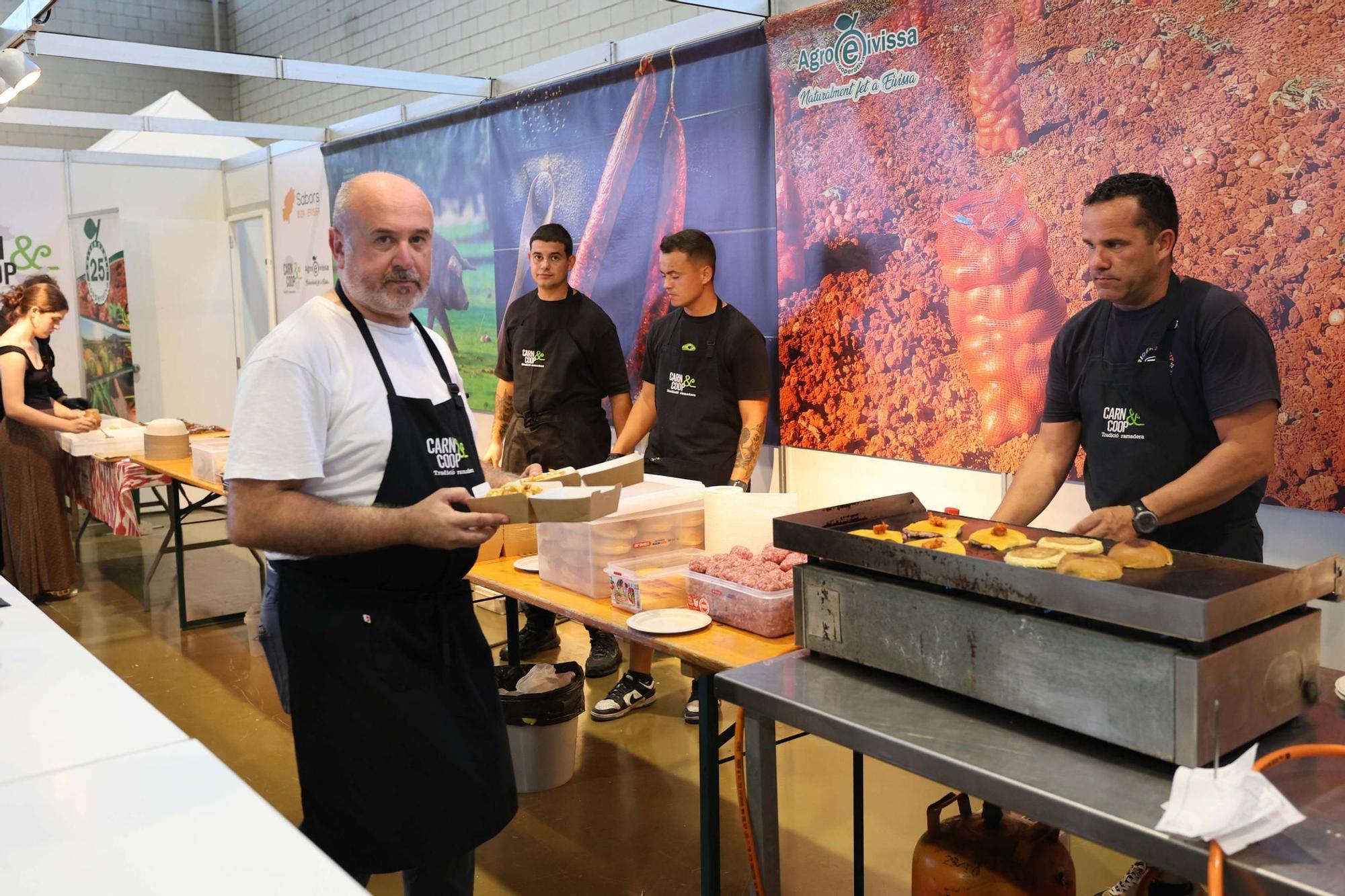 Mira todas las fotos de la Feria de la Cerveza en Ibiza