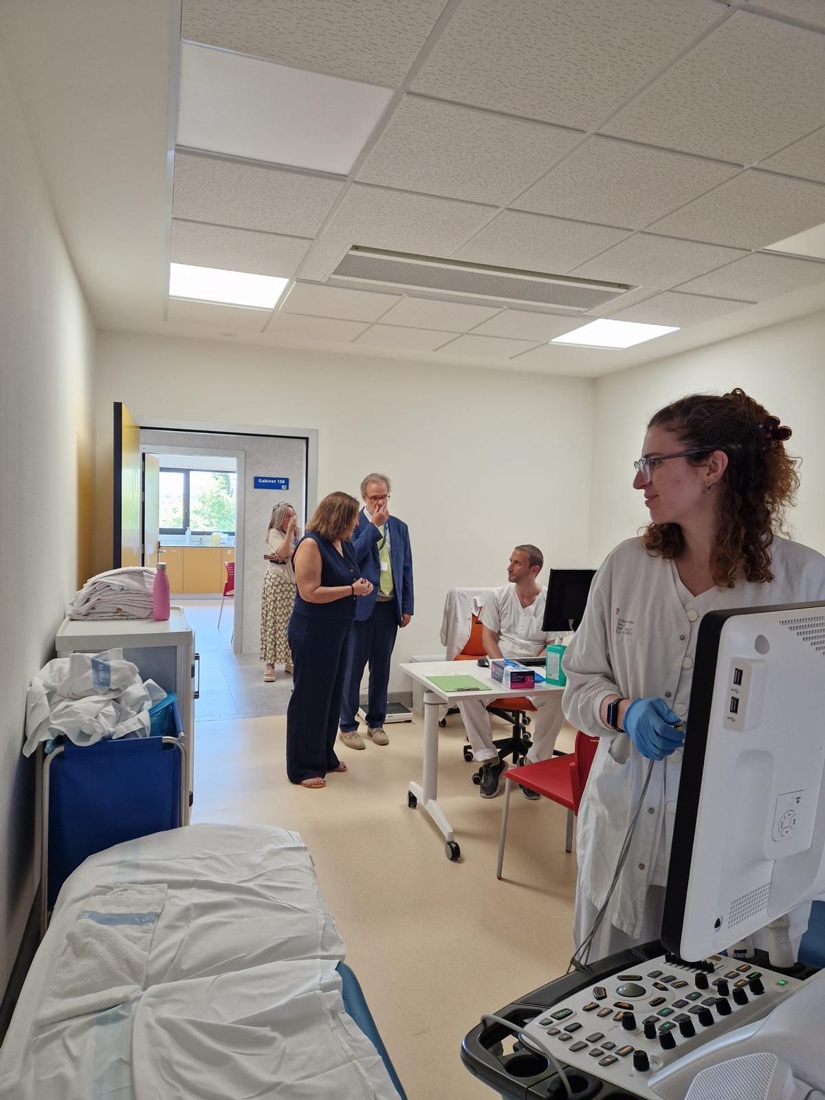 FOTOS | La visita al nuevo edificio ambulatorio del Hospital de Manacor, en imágenes