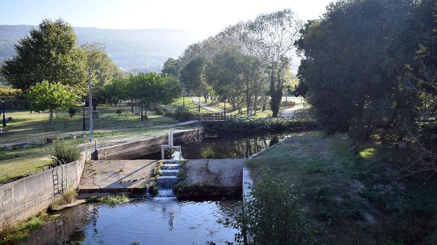 La zona fluvial del Parque Irmáns Dios Mosquera.