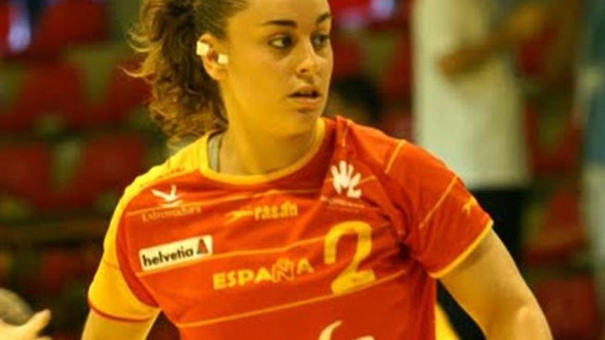 Marta López, durante un encuentro con la selección española.