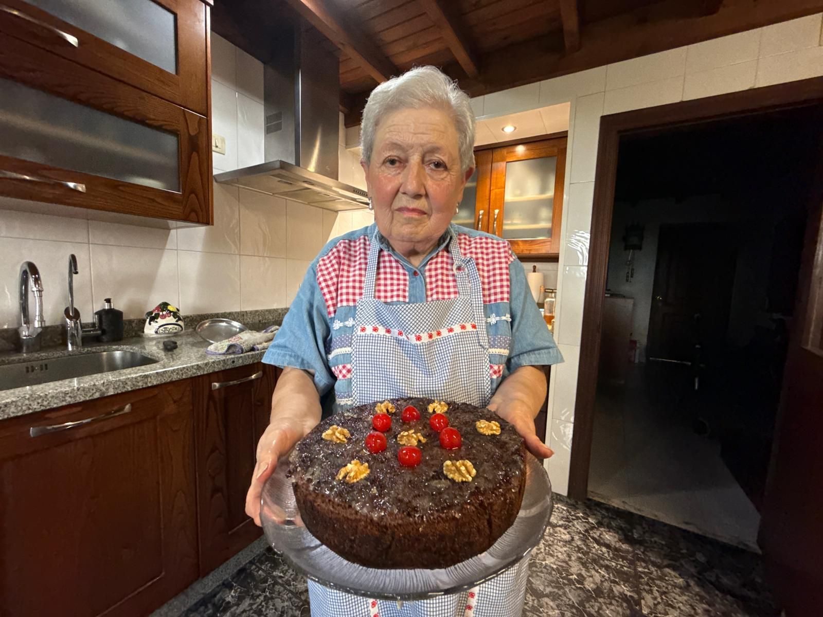 En imágenes: Así hace Alicia Castiello su tarta arriera para la fiesta de Camoca