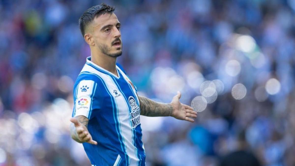 Joselu celebrando un gol con el Espanyol