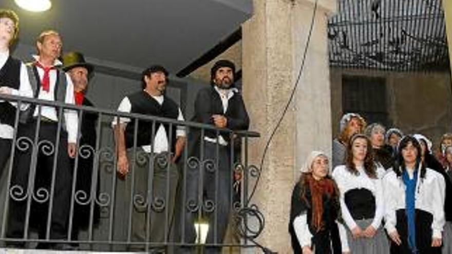 El carrer del Balç de Manresa es transforma en el París revolucionari d&#039;&quot;Els Miserables&quot;