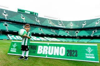 El Betis ayuda a más de 32.000 personas y llega a 46 países gracias a su Fundación