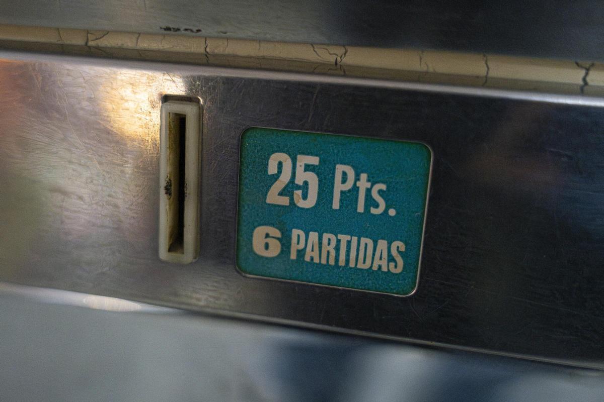 Así es la nueva sede de la asociación ARCADE en Esplugues: con 120 recreativas y medio centenar de pinballs