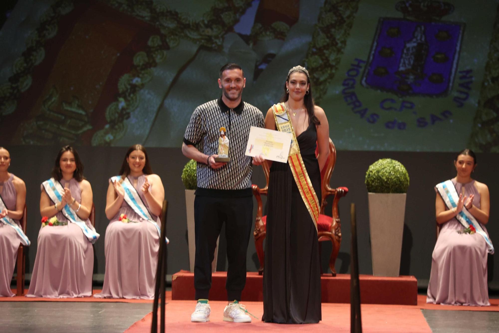 LIII Fiesta del Aquelarre Poético de las Meigas de San Juan, con premios para Alfonso Rueda y Lucas Pérez