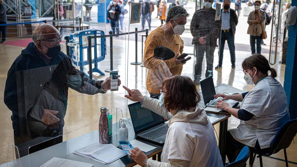 Vacunación contra el covid en la Fira de Cornellà