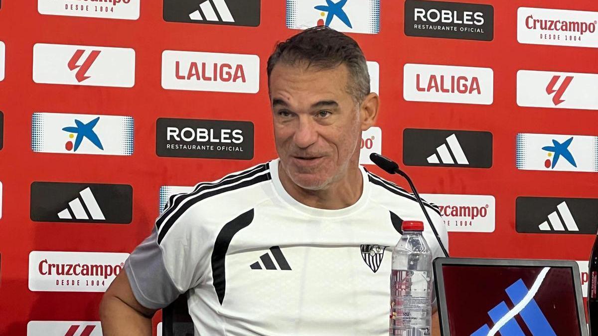 Luis García Plaza, en la rueda de prensa previa al Athletic-Sevilla
