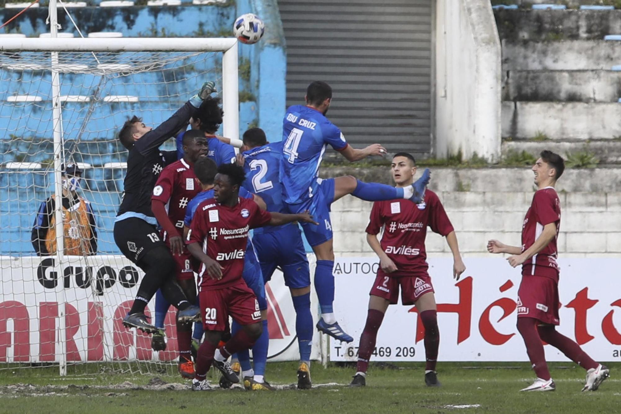 Real Avilés-Avilés Stadium en el Suárez Puerto (3-0)