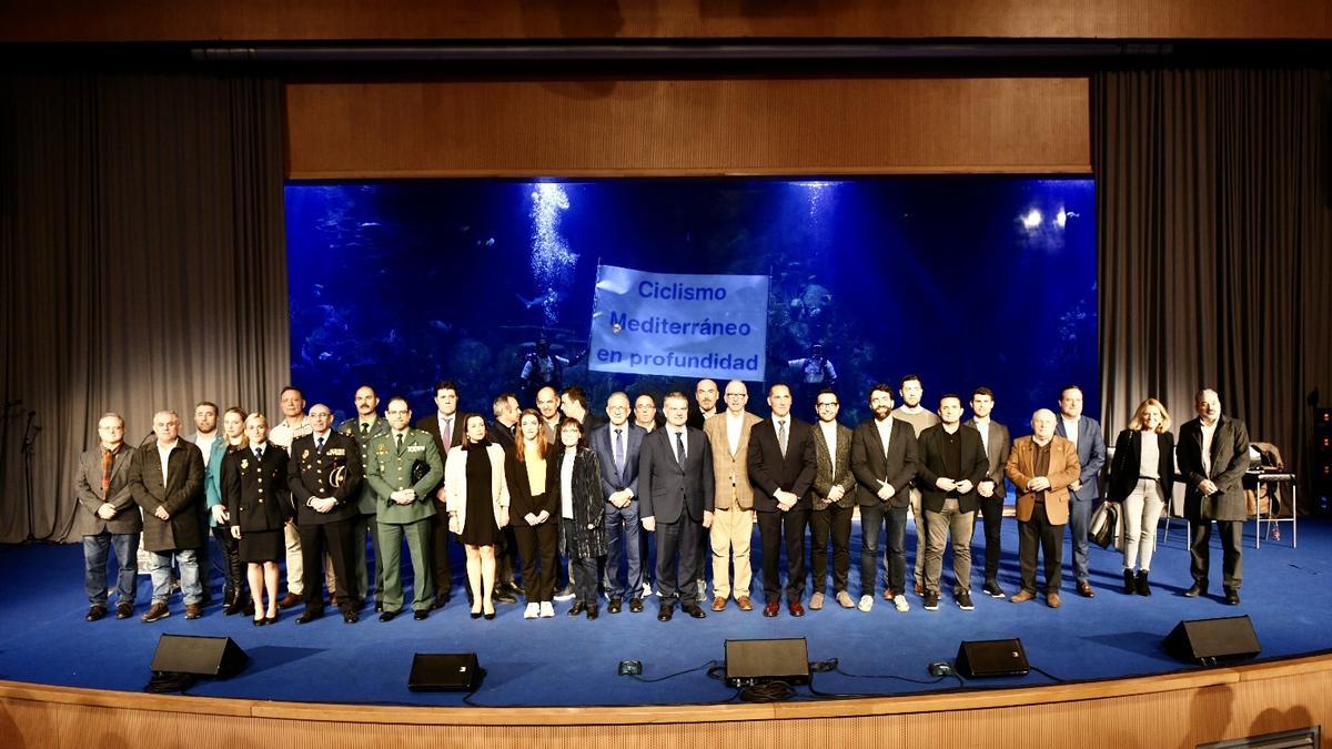 Presentación de la Volta a laComunitat Valenciana en el Auditorio Mar Rojo de l’Oceonagráfic.