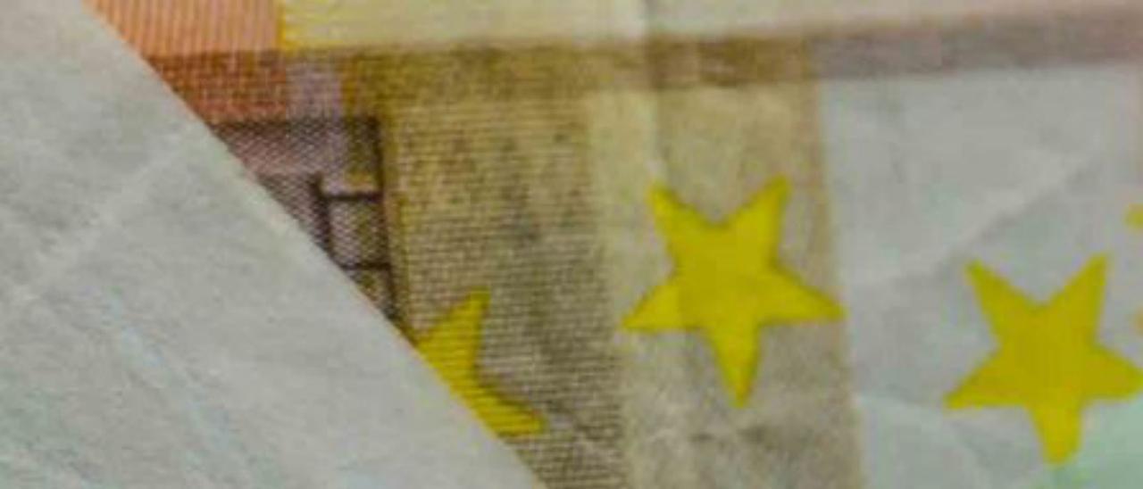 Billete de cien euros.