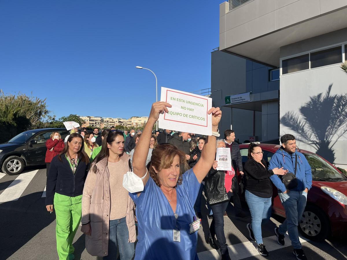 Nueva concentración en el Hospital Clínico de Málaga para denunciar la ...