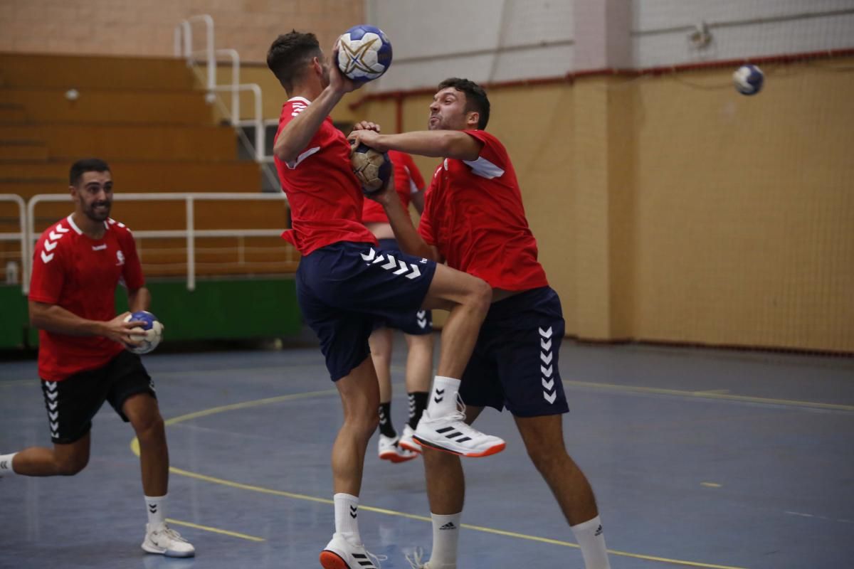 El Cajasur Córdoba Balonmano comienza a andar