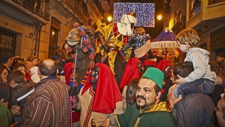 La Cabalgata de los Reyes Magos de Alcoy aspira a ser Patrimonio de la Humanidad.