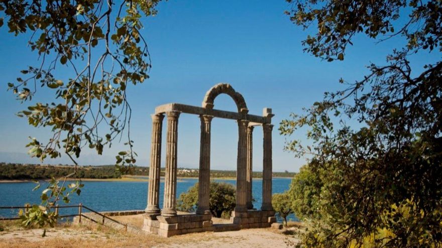 Escapada única: Este es el monumento de Extremadura que se trasladó piedra a piedra