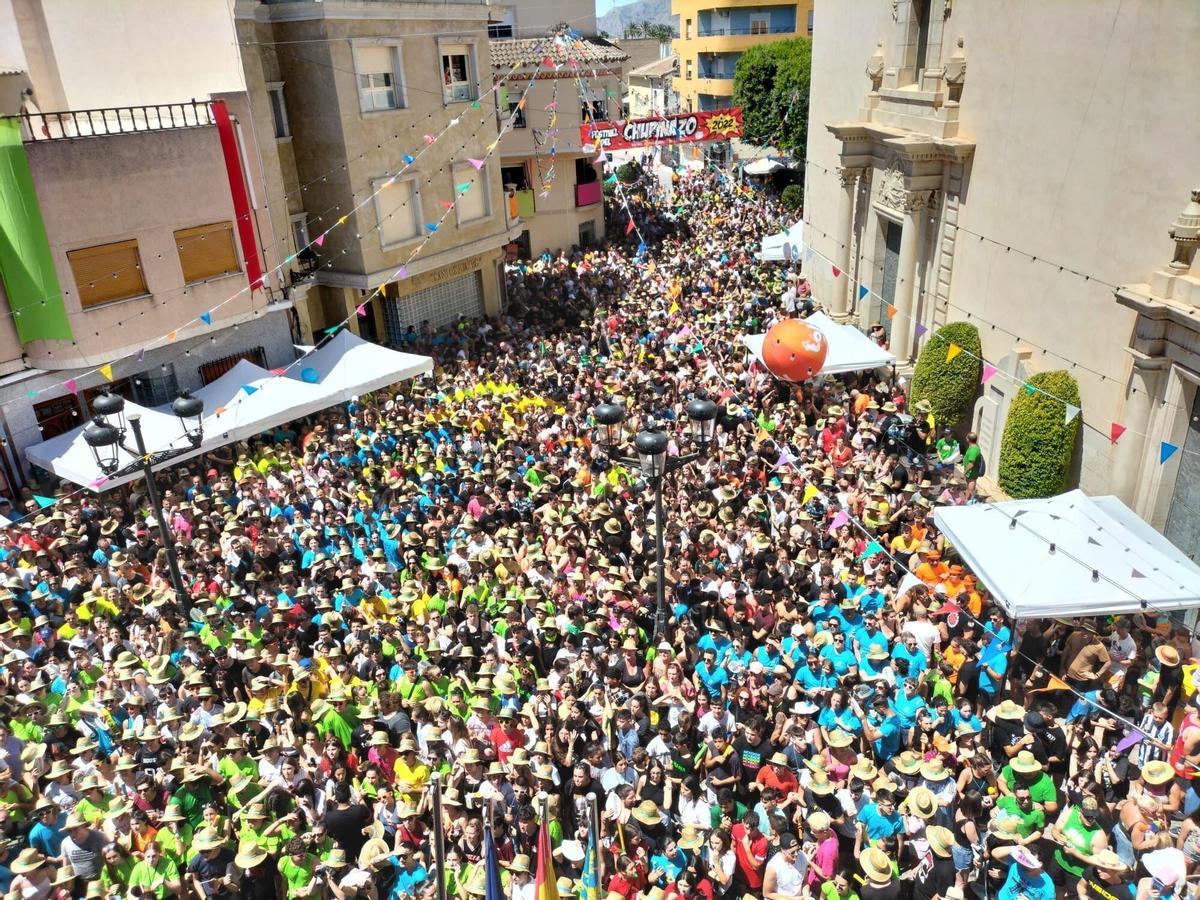 La Plaza de España  es el lugar escogido cada año para celebrar el Festival del Chupinazo