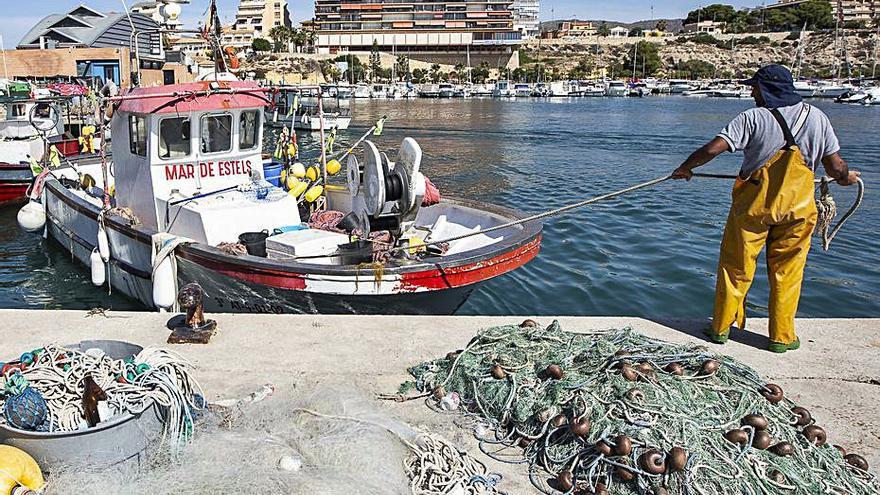 La pesca capea        el temporal        de la pandemia