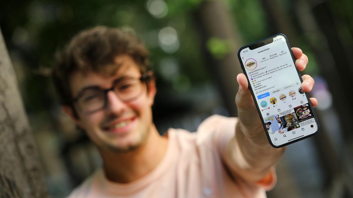 Àlex joven que ha creado un perfil de Instagram para orientar sobre la selectividad