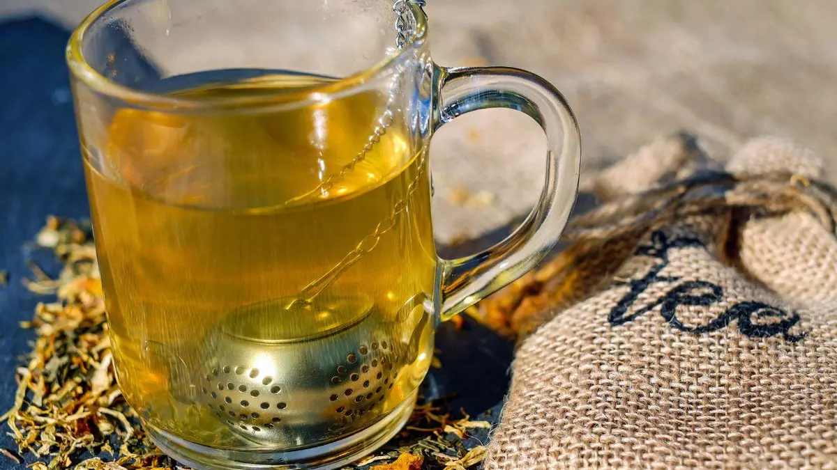 Adiós a la hinchazón abdominal: el té que baja la barriga