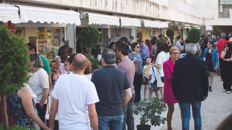 La Feria del Libro de Mérida cierra tras recibir a más de 12.000 personas