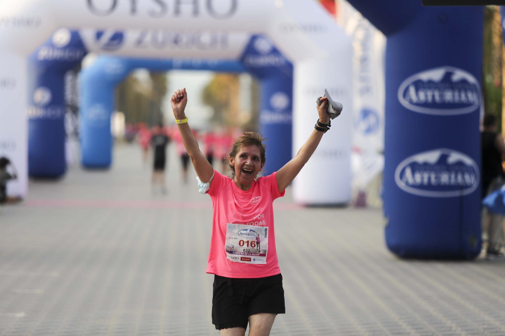 Las mejores imágenes de la carrera de la Mujer en València