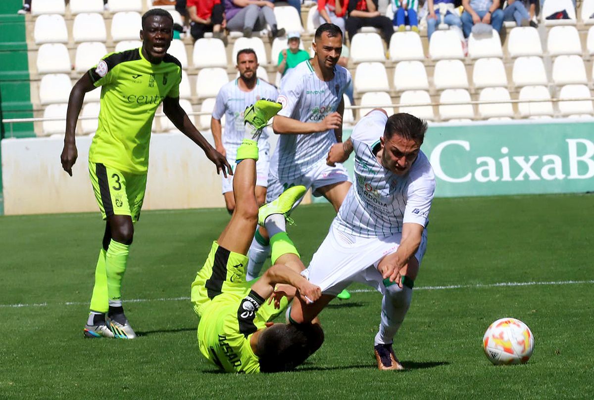 Las imágenes del Córdoba CF - Ceuta