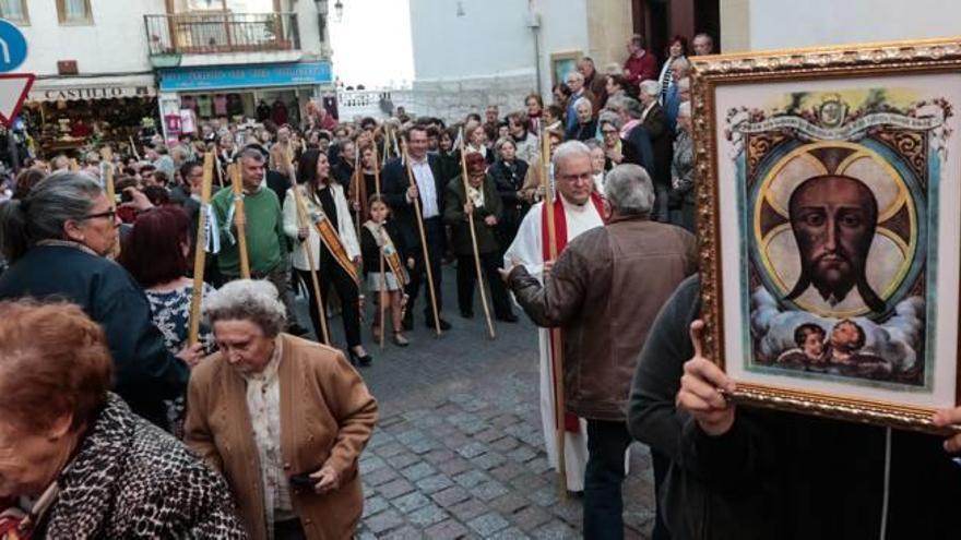 Benidorm venera con devoción a la Santa Faz