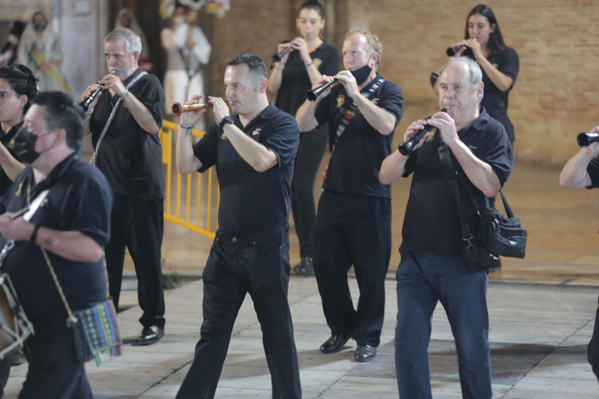 Búscate en el segundo día de Ofrenda por la calle de Caballeros (entre las 21.00 y las 22.00 horas)