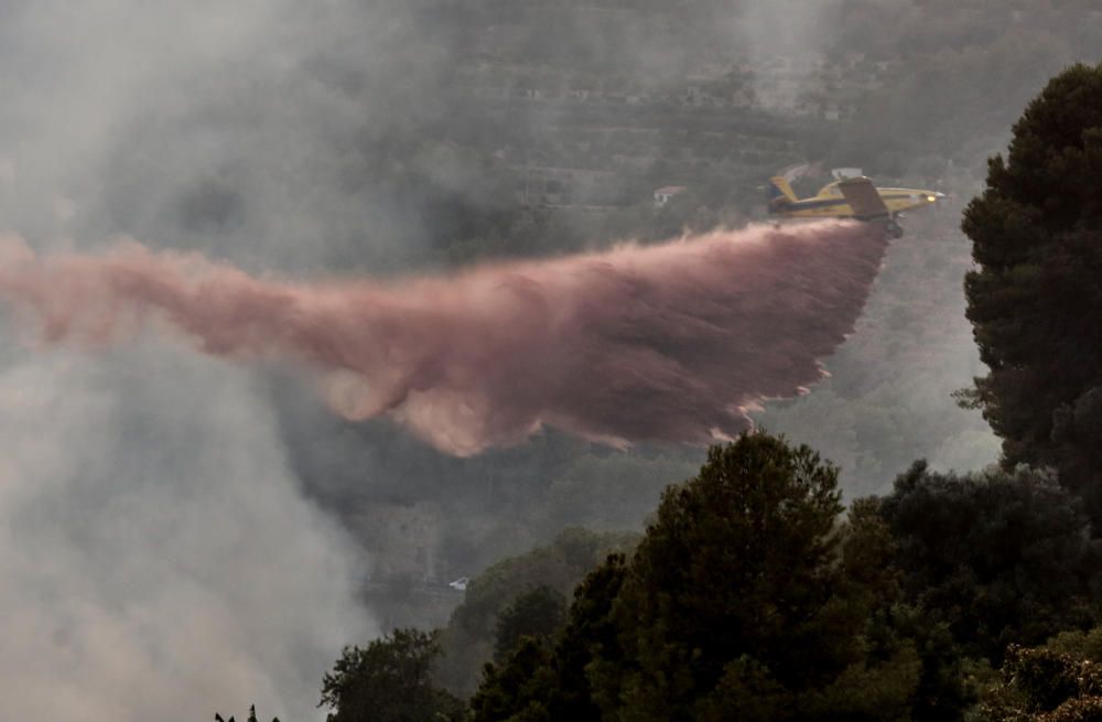 El fuego afectó, al parecer, a una hectárea y medio en una zona muy cercana al municipio