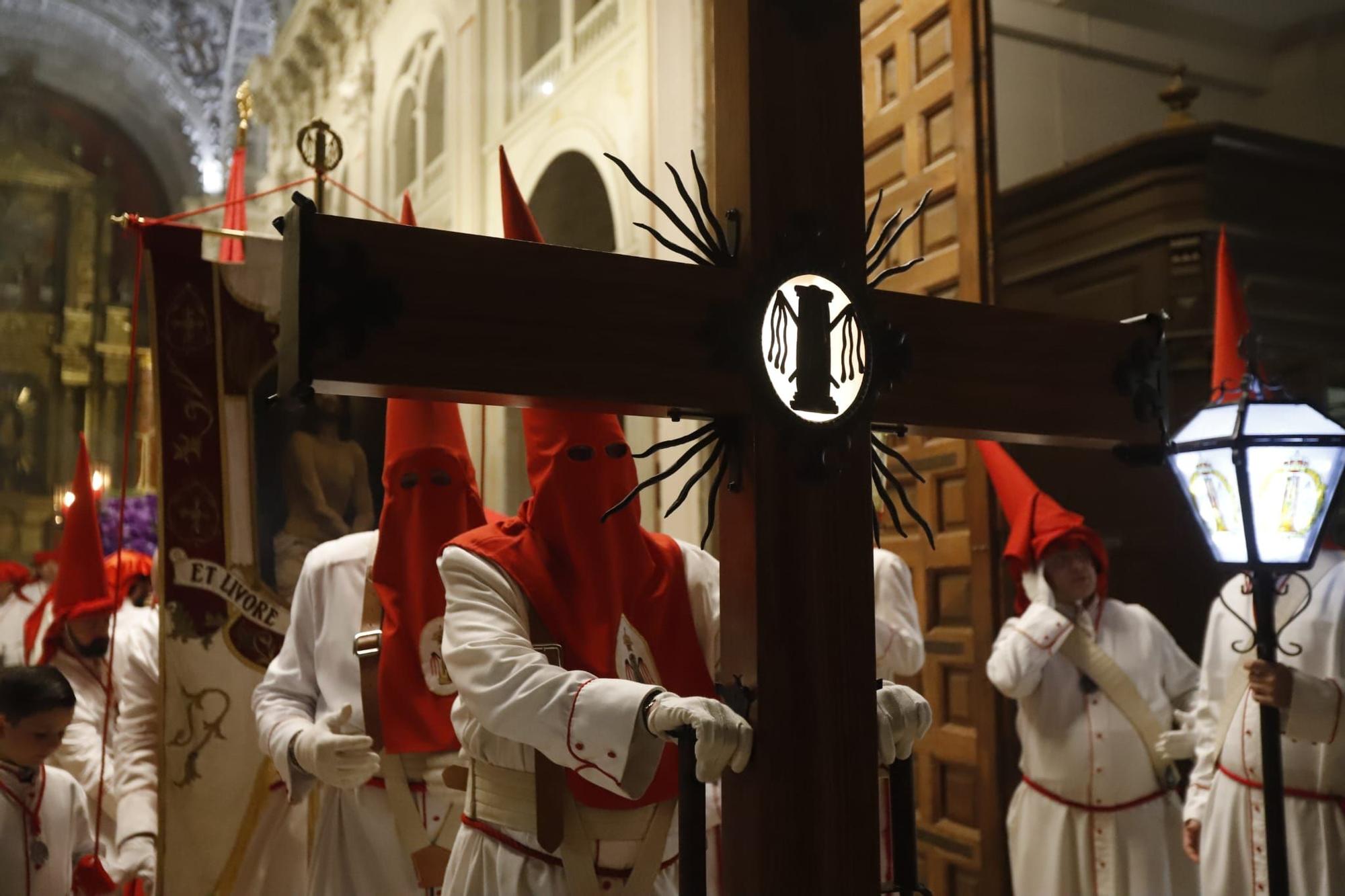 En imágenes | Procesiones del Jueves Santo en Zaragoza