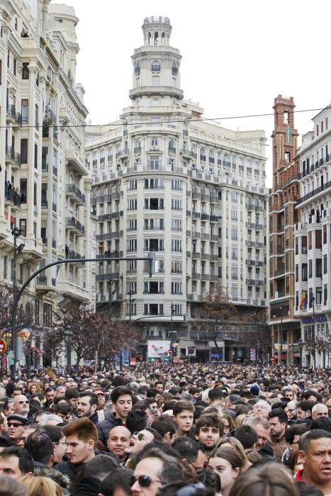 Búscate en la mascletà del 4 de marzo