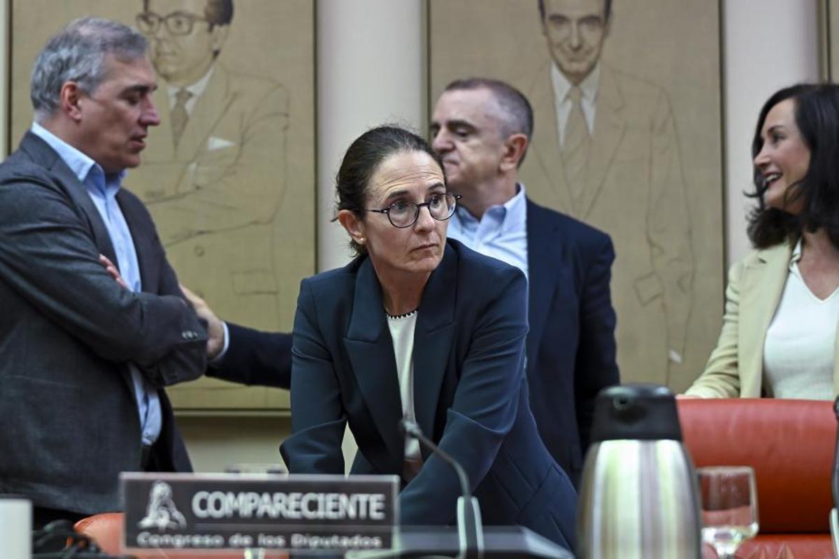 La directora del Departamento de Seguridad Nacional, la general Loreto Gutiérrez este lunes en el Congreso.
