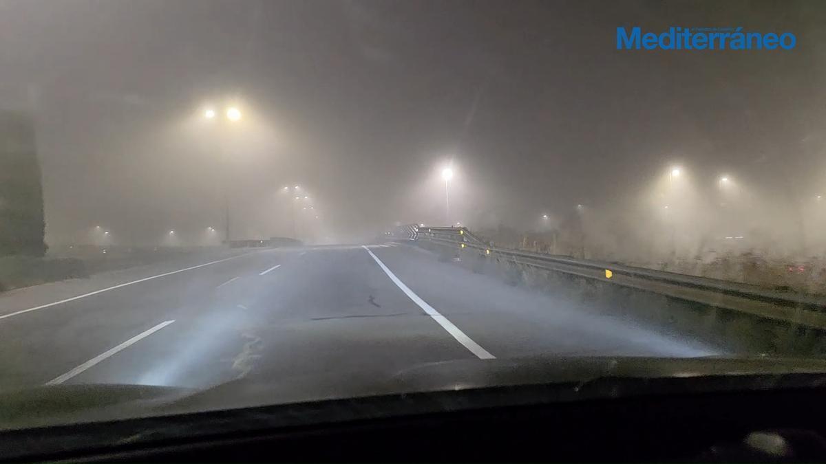 Vídeo: Castelló amanece con una densa niebla