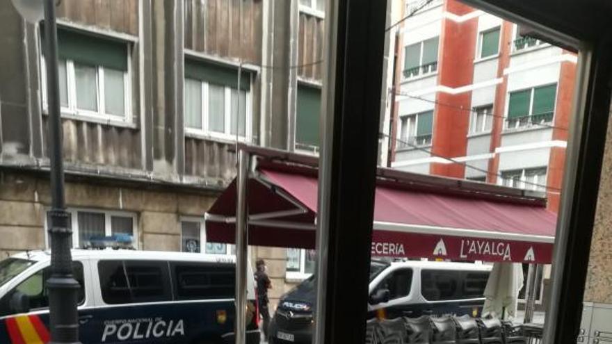 Detenida en Mieres tras el registro de su piso en una operación regional antidroga