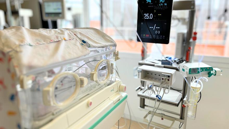 Noves incubadores per atendre millor els nadons prematurs o que neixen amb problemes a l&#039;Hospital d&#039;Igualada