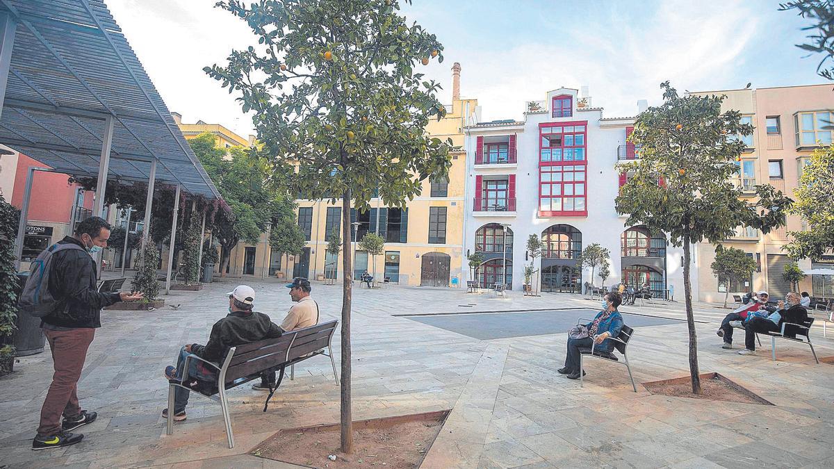 La plaza Raimundo Clar de Palma.