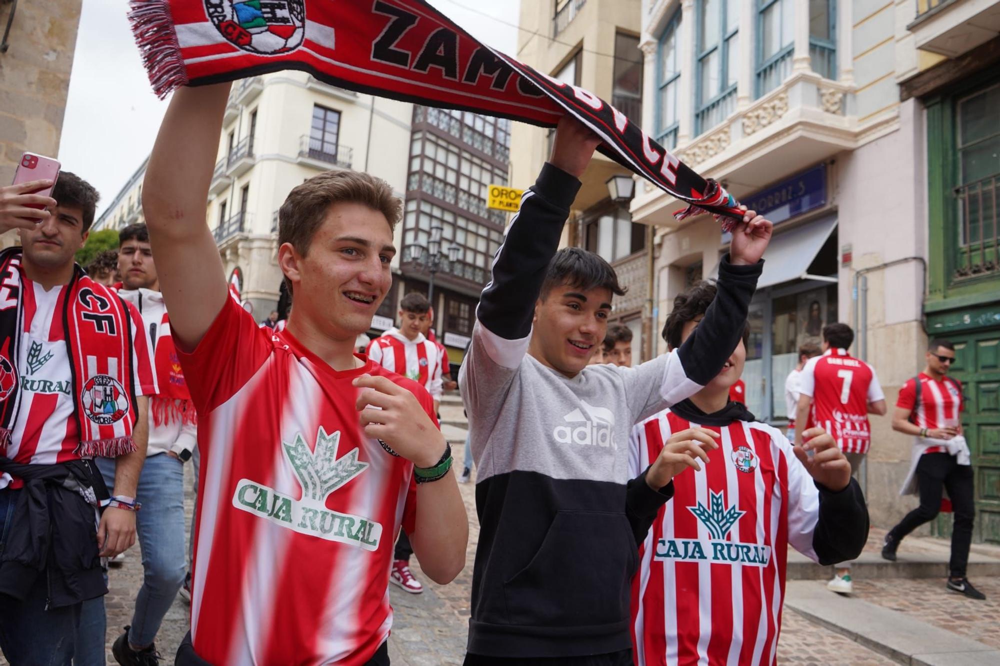 GALERÍA | Ambiente de play-off en el Ruta de la Plata ante el Zamora CF - Alavés B