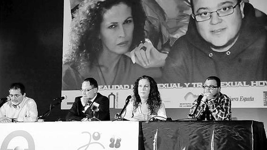 Por la izquierda, Carlos Barros, Luis María García, Carla Antonelli y Mané Fernández Noriega.