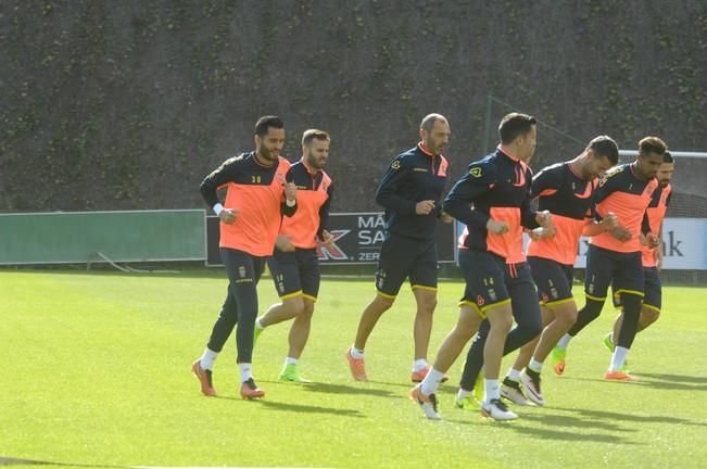 ENTRENAMIENTO DE LA UD LAS PALMAS EN BARRANCO ...