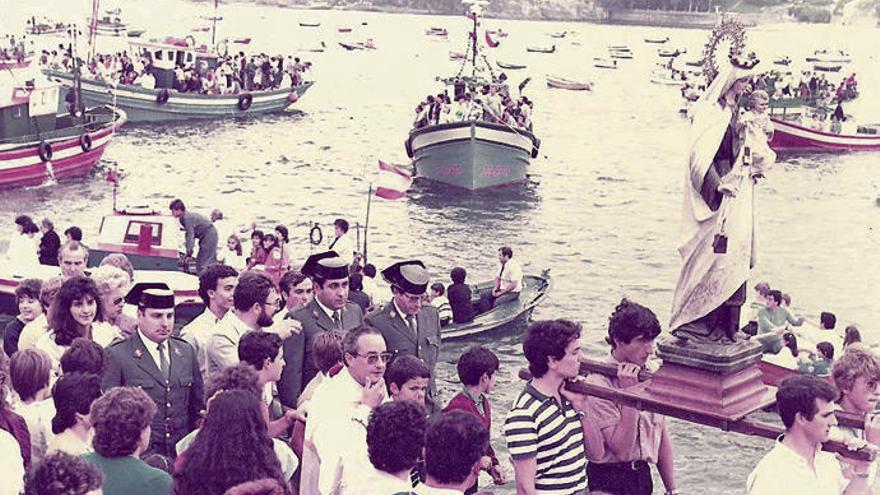 Procesión en los años 80.