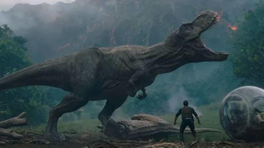 El «Jurassic World. El reino caído» del català J. A. Bayona ja té el primer tràiler