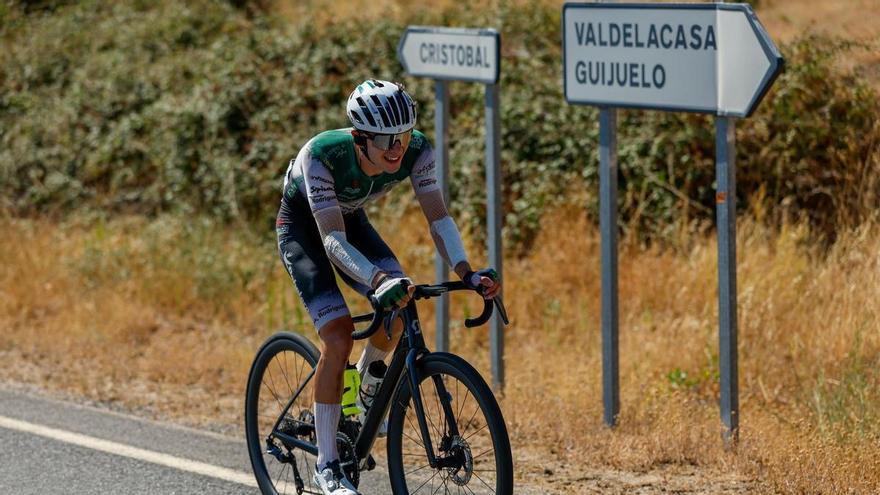 El Extremadura Pebetero cierra la temporada en la Vuelta a Salamanca